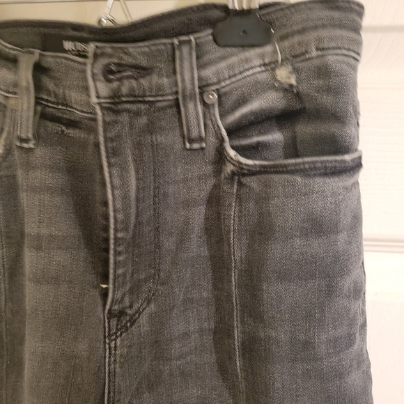 Hudson Holly Mid Rise Cropped Flare Slit Back Jeans - Picture 6 of 13